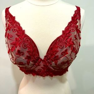 SOMA 38 D red bra sprinkled red rhinestones mesh embroidered overlay